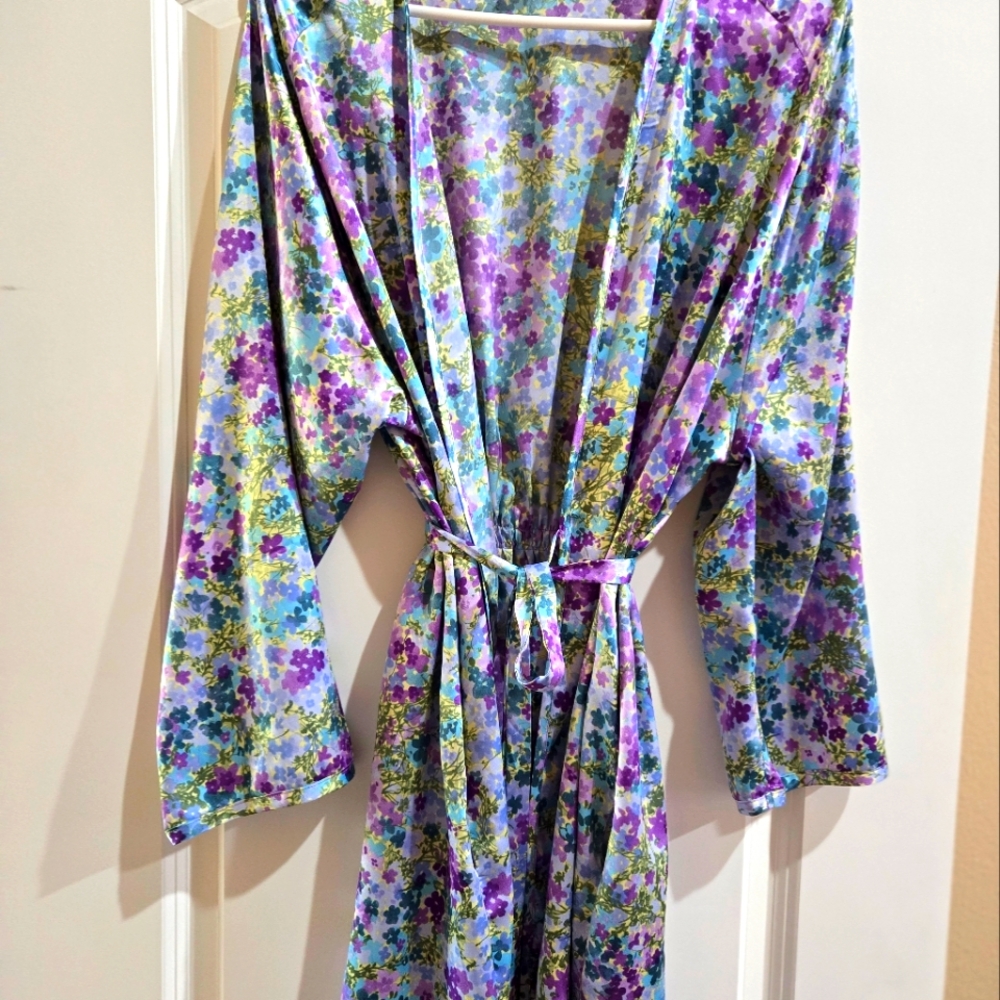 Victoria's Secret Purple and Green Floral Robe